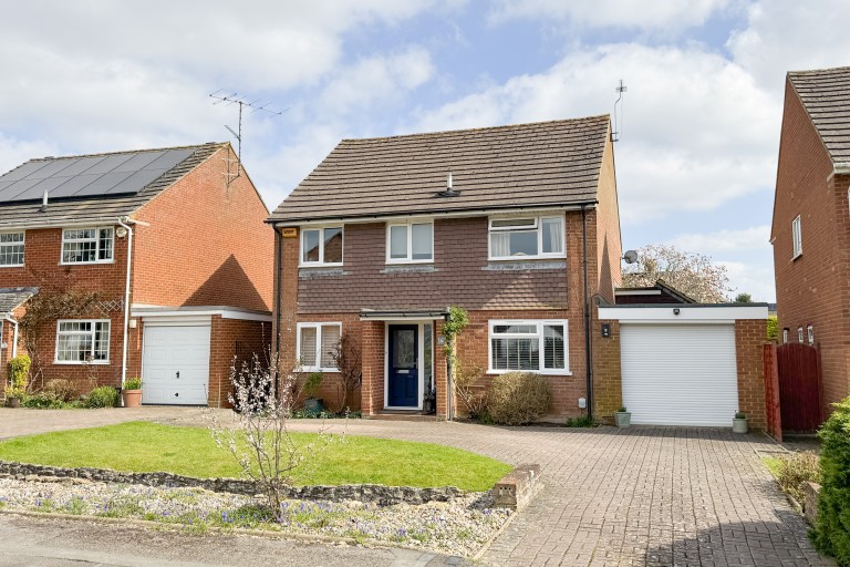 Haddenham, Buckinghamshire HP17