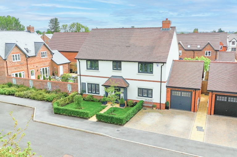 Ickford, Buckinghamshire, HP18