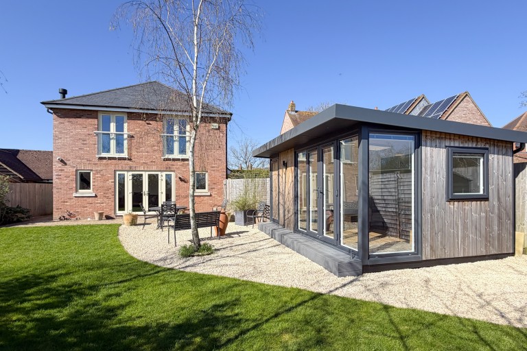 Oakley, Buckinghamshire, HP18