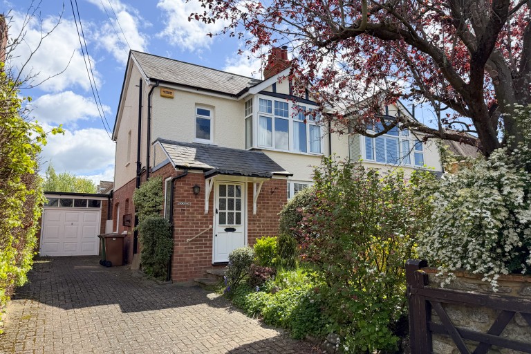Thame, Oxfordshire, OX9